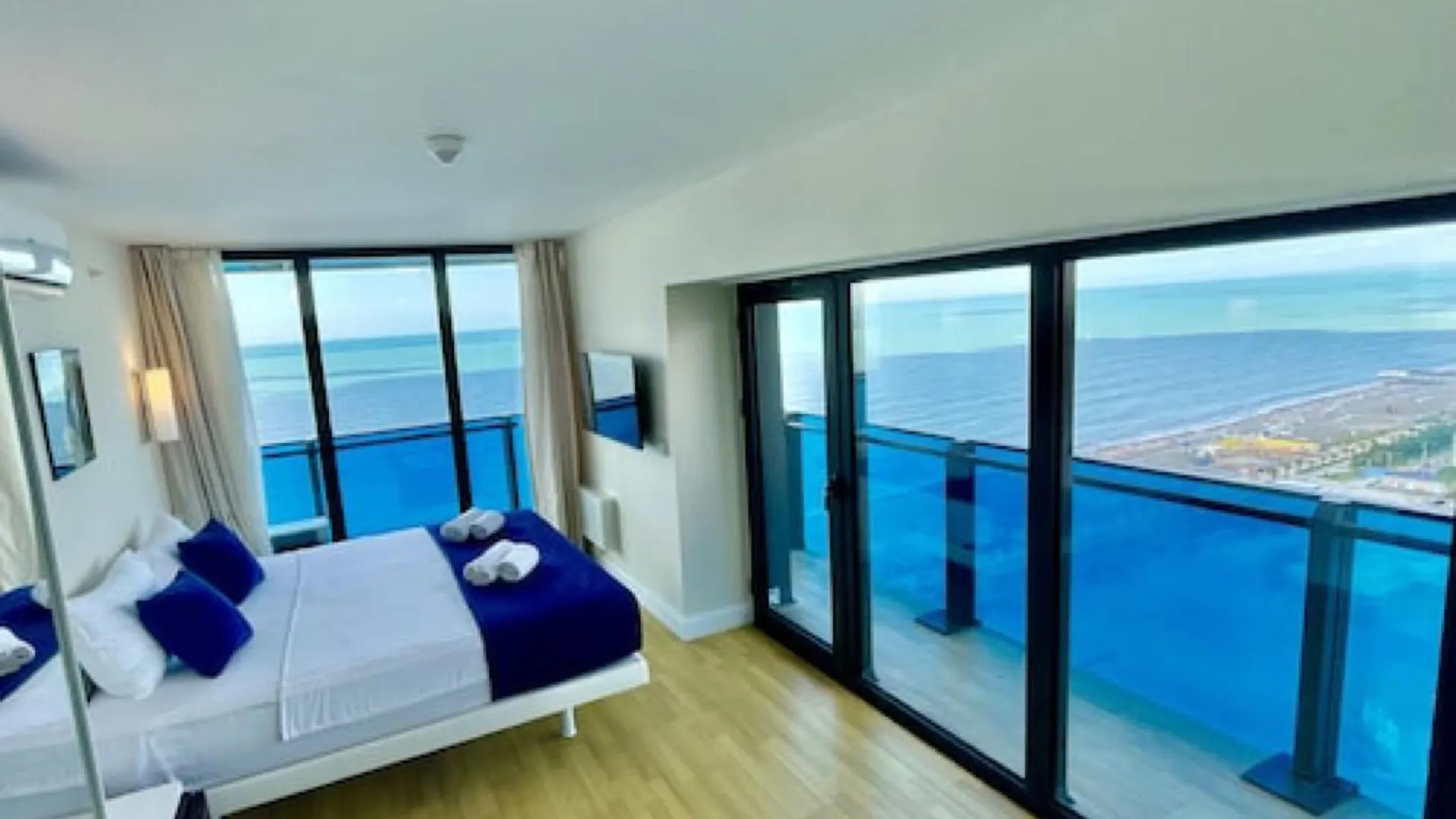 Orbi City - Sunny Apartments Батуми